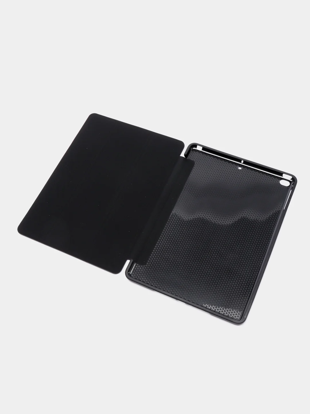 Черный чехол на Apple iPad 9.7 Air, Air 2 и на Айпад 5 2017 Айпад 6 2018