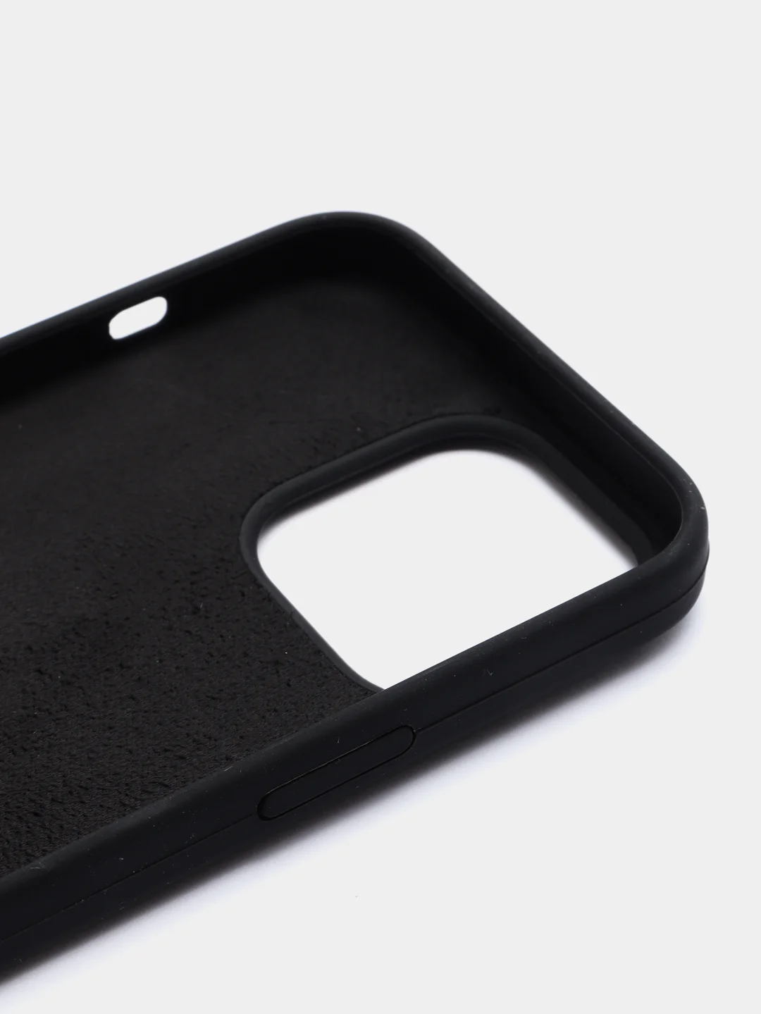 Черный чехол силиконовы на iPhone 13 Pro