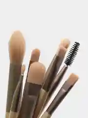 Бежевый набор кистей для макияжа