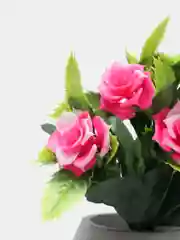 Розовый искусственные цветы. Розы (пластиковый букет)
