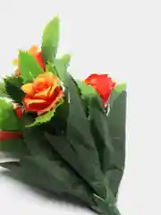 Оранжевый искусственные цветы. Розы (пластиковый букет)