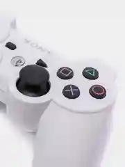 Белый беспроводной геймпад для PS3