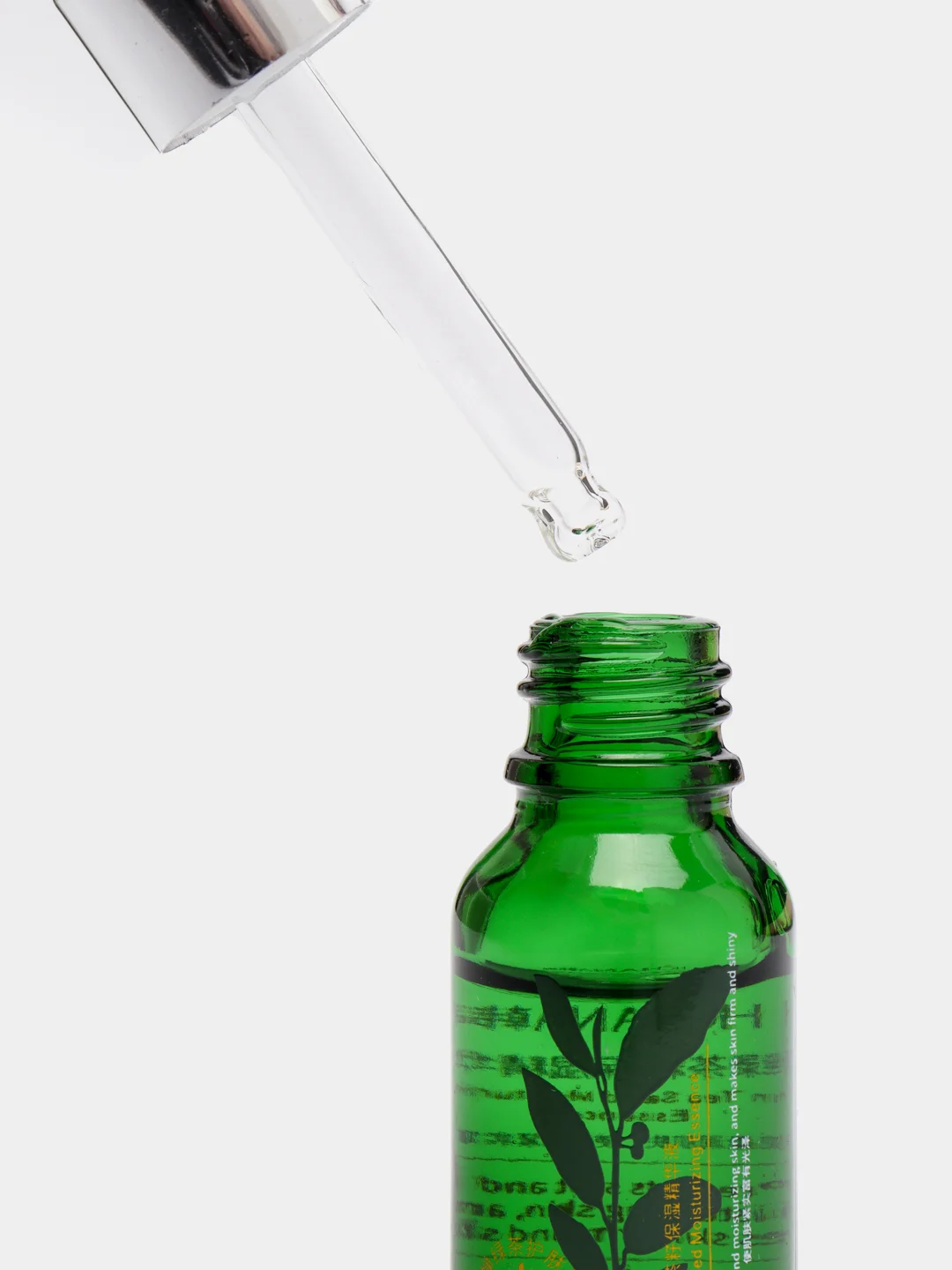 Увлажняющая сыворотка с экстрактом зеленого чая Hchana Green Tea Water Essence 15 мл