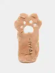 Коричневый пенал лапки