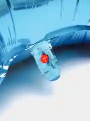 Розовый фольгированный шар "Машинки"