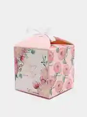 Розовый коробка куб