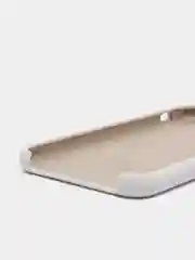 Белый чехол силиконовый для iPhone 11
