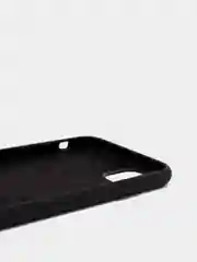 Черный чехол силиконовый для iPhone 11