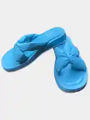 Светло-синий женские шлепанцы