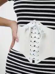 Белый пояс-корсет готический, утягивающий