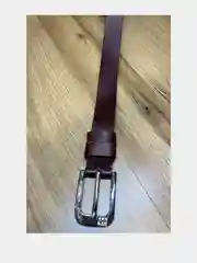 Коралловый ремень женский