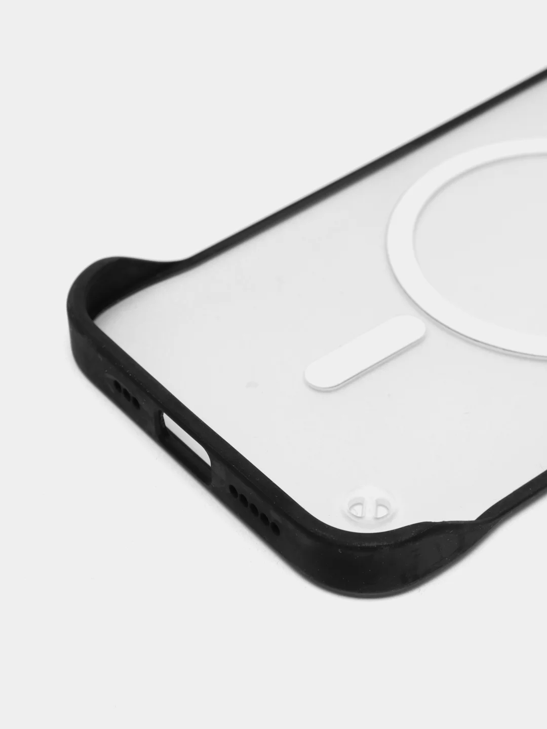 Черный чехол-накладка iPhone 12 и iPhone 12 Pro