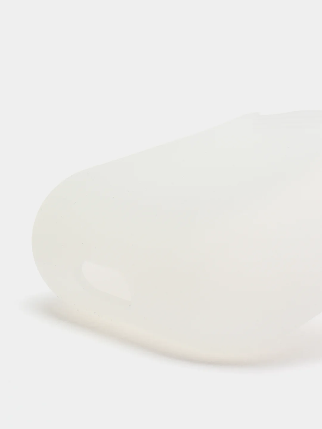 Белый силиконовый чехол для наушников Apple AirPods 2