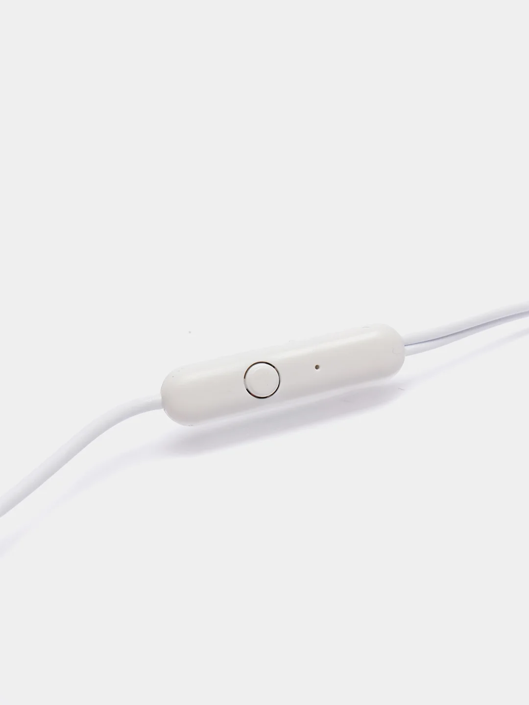 Проводные внутриканальные наушники со встроенным микрофоном EarPods Pro 3, белый