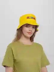 Желтый панама летняя