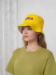 Желтый панама летняя