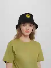 Черный панама со смайлом