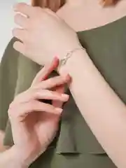 Серебряный анклет - цепочка с подвеской "Бесконечность", 18+5 см