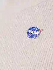 Синий пин металлический на булавке "Космос" Cosmonaut, значок на одежду, брошь