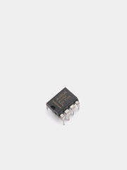 4 штуки Микросхема MAX485CPA DIP-8 Приемопередатчик RS485/RS422
