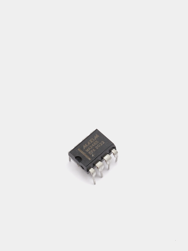 4 штуки Микросхема MAX485CPA DIP-8 Приемопередатчик RS485/RS422