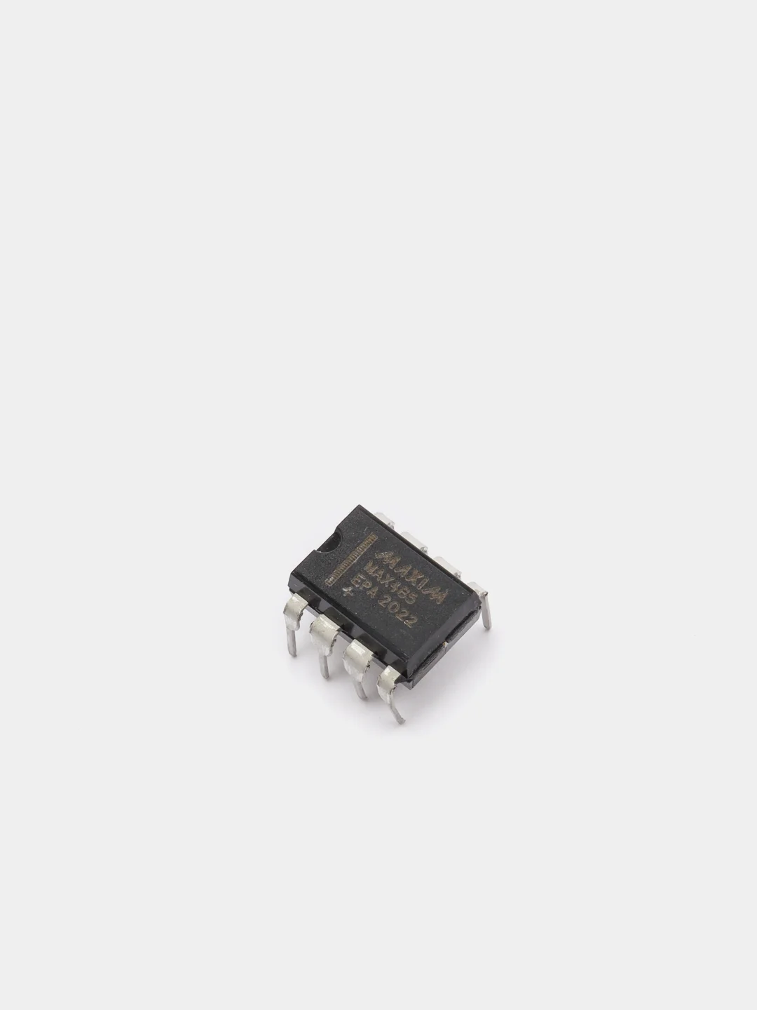 4 штуки Микросхема MAX485CPA DIP-8 Приемопередатчик RS485/RS422