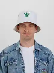 Белый панама