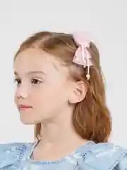 Розовый заколка