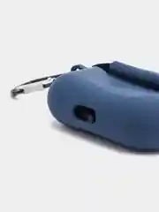 Темно-синий силиконовый чехол для наушников AirPods Pro с карабином