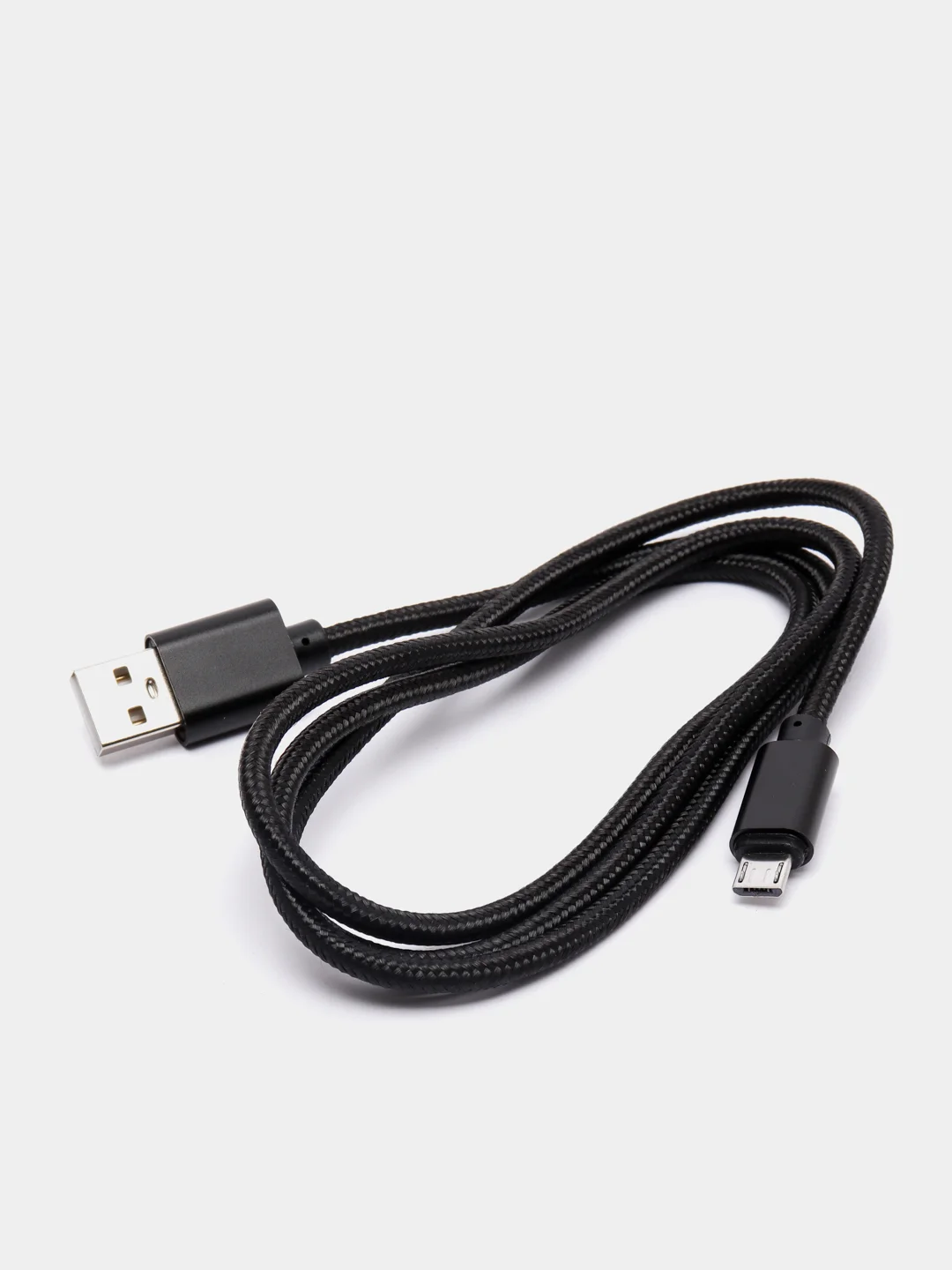 Черный кабель microUSB, Type-C, Lightning для зарядки и передачи данных