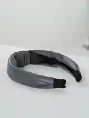 Угольный кожаный ободок