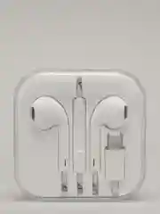 Наушники для iPhone 7,8,X,11,12,13,14 с Lightning/наушники для айфона(Bluetooth)