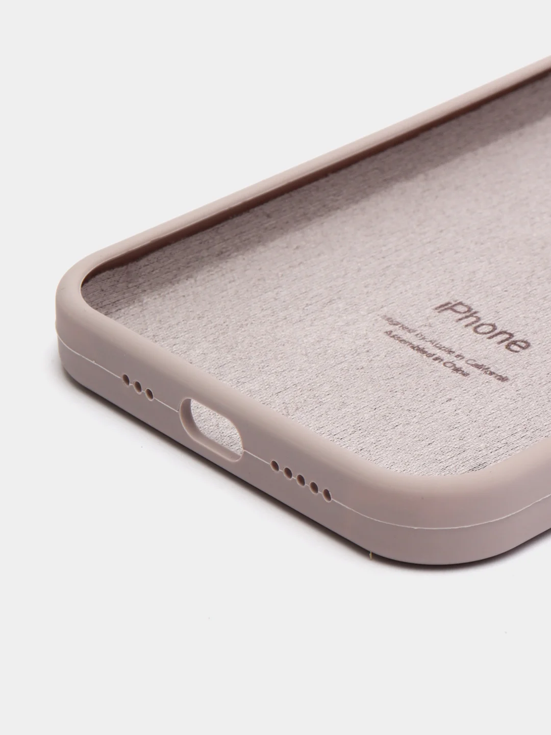 Песочный хаки чехол Silicone Case для iPhone 13 Pro, с защитой камеры, закрытый низ