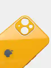 Горчичный чехол силиконовый со стеклянной панелью для iPhone 13