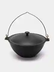 Черный казан чугунный Камская Посуда, с дужкой, с алюминиевой крышкой, 4 л, к41д