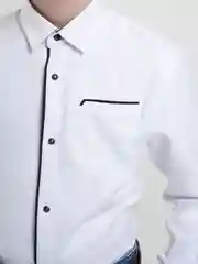 Белый рубашка для мальчика
