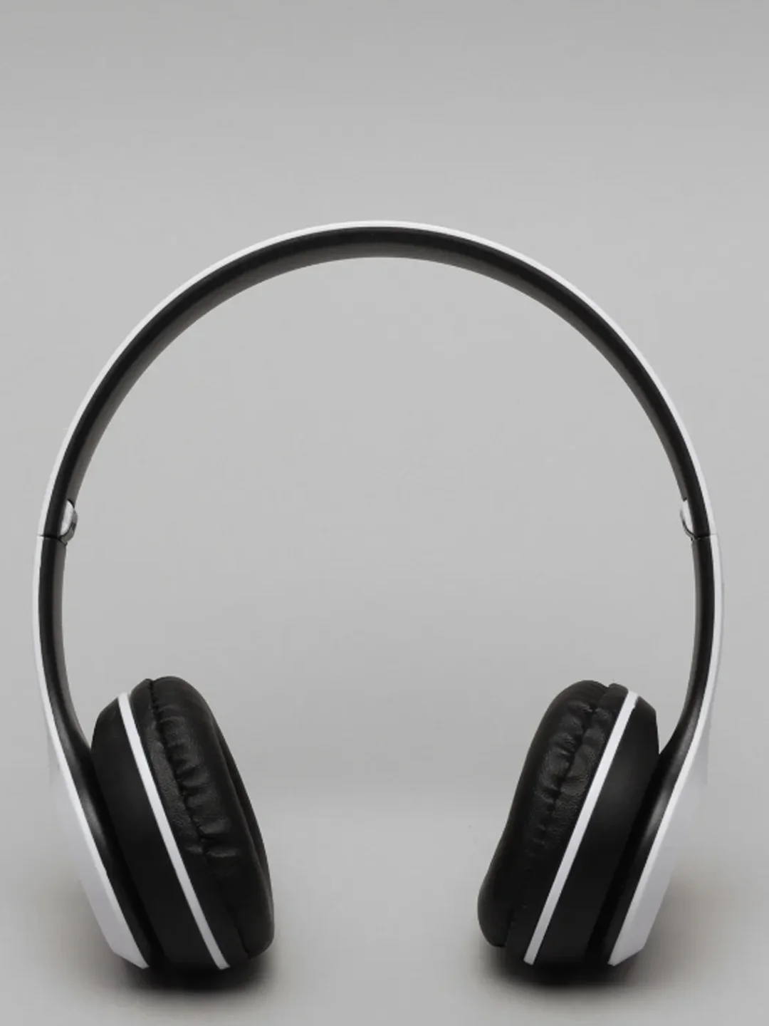 Белый беспроводные наушники P47 Wireless Bluetooth & AUX