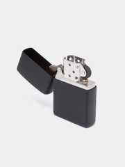 Зажигалка бензиновая Zippo 218 Черный матовый (покрытие Black Matte)