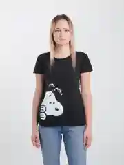 Черный футболка женская