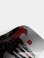 Черный наклейка на авто "Череп"
