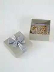 Чокер-цепочка асимметрия