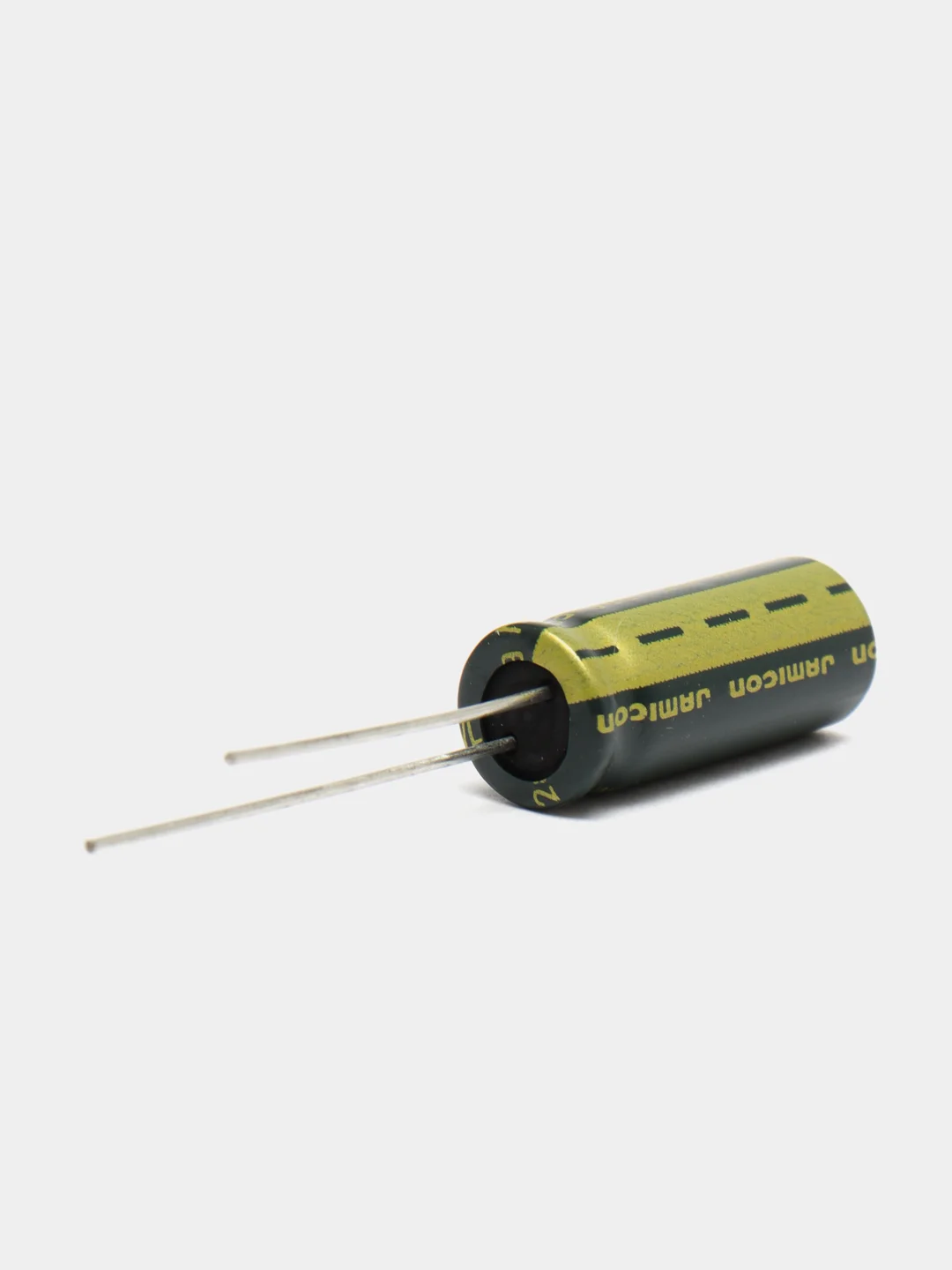 680мкФ 25в Конденсатор LOW ESR 680UF 25V 105C 8х20 WL JAMICON