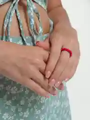 Фуксия кольцо из бисера, цветное