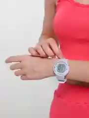 Бежевый спортивные часы