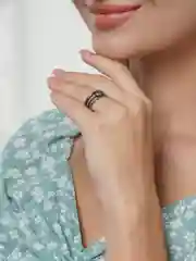 Женское кольцо