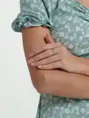 Серебряный кольцо женское, регулируемое
