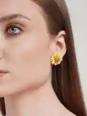 Желтый серьги-гвоздики с цветком