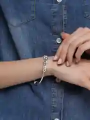 Серебряный браслет на руку, с шармами