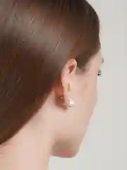 Белый серьги белые шарики "Сияние"