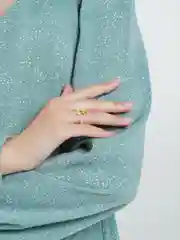 Золотой кольцо "Буквы", единый размер